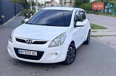 Хэтчбек Hyundai i20 2010 в Килии