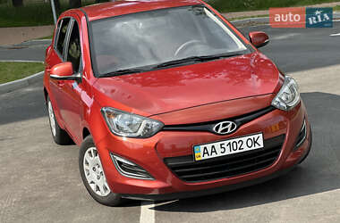 Хетчбек Hyundai i20 2014 в Чернігові