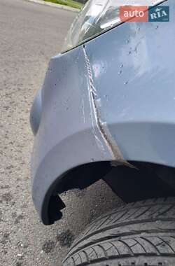 Хэтчбек Hyundai i20 2012 в 