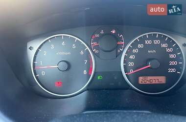 Хетчбек Hyundai i20 2008 в 