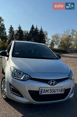 Хэтчбек Hyundai i20 2014 в 