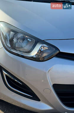 Хэтчбек Hyundai i20 2014 в 