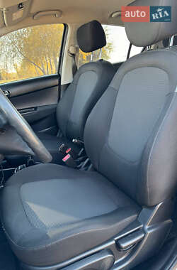 Хэтчбек Hyundai i20 2014 в 