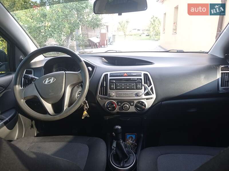 Хетчбек Hyundai i20 2014 в Луцьку