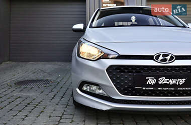 Хэтчбек Hyundai i20 2016 в 