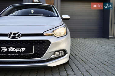 Хэтчбек Hyundai i20 2016 в 