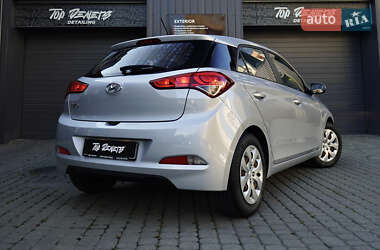 Хэтчбек Hyundai i20 2016 в 