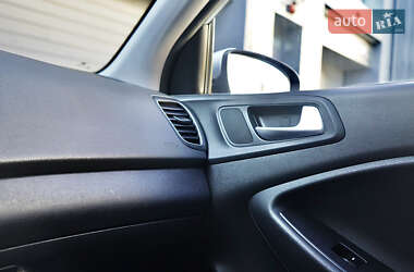 Хэтчбек Hyundai i20 2016 в 