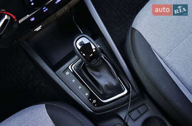 Хэтчбек Hyundai i20 2016 в 