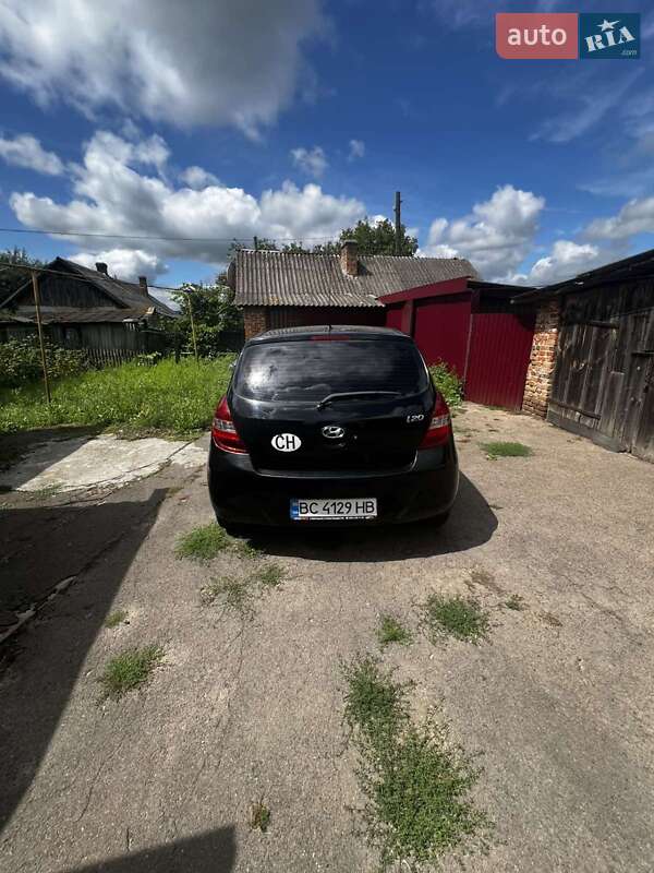 Хэтчбек Hyundai i20 2011 в Шептицькому фото 6 Хэтчбек Hyundai i20 2011 в Шептицькому