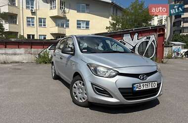 Хэтчбек Hyundai i20 2014 в 