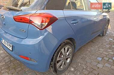 Хэтчбек Hyundai i20 2016 в 