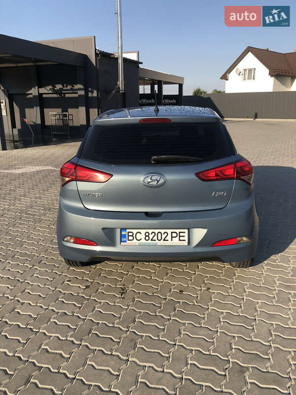 Хэтчбек Hyundai i20 2016 в Дрогобыче