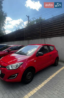 Хэтчбек Hyundai i20 2014 в 