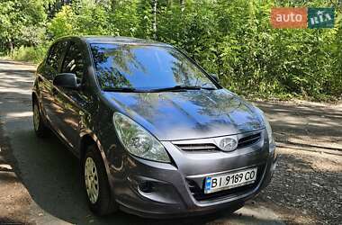 Хэтчбек Hyundai i20 2011 в Лубнах