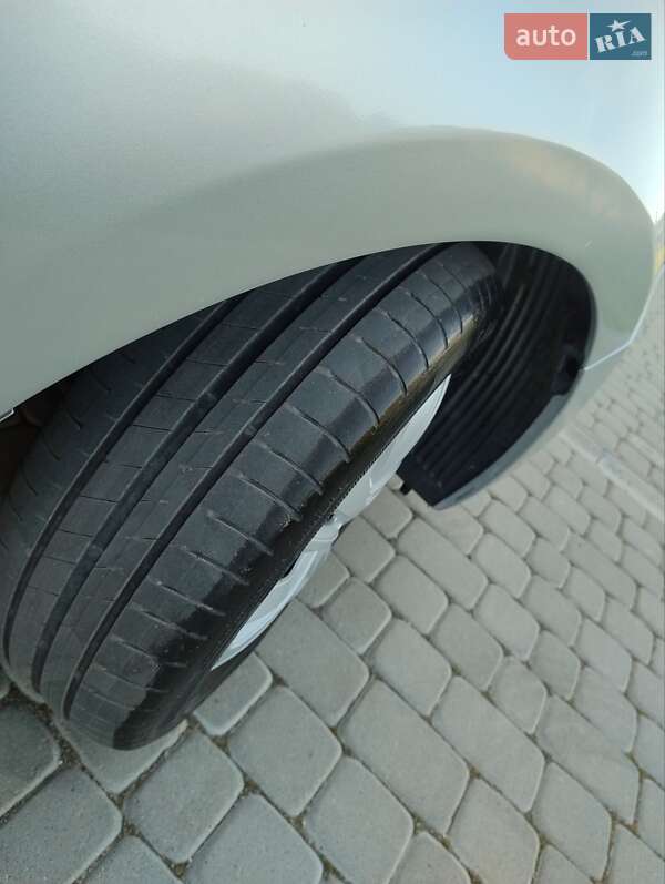 Хетчбек Hyundai i20 2013 в Тернополі