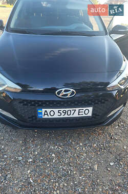 Хэтчбек Hyundai i20 2016 в 