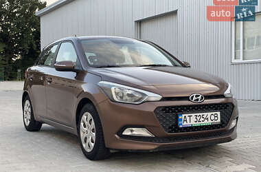 Хетчбек Hyundai i20 2016 в 