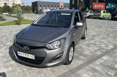 Хэтчбек Hyundai i20 2014 в 