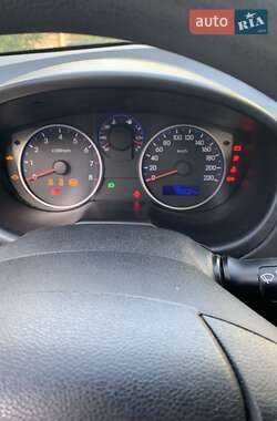 Хэтчбек Hyundai i20 2011 в 