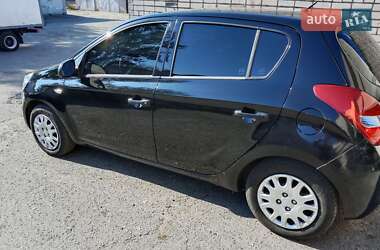 Хэтчбек Hyundai i20 2011 в Днепре
