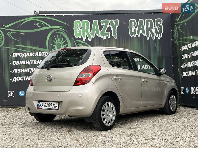 Хэтчбек Hyundai i20 2011 в Харькове