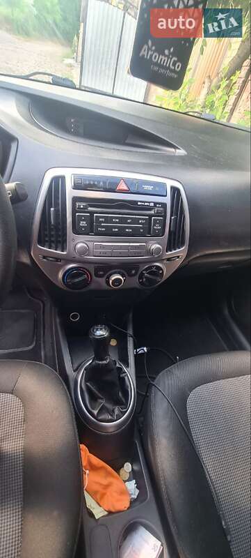 Хетчбек Hyundai i20 2012 в Могилів-Подільському