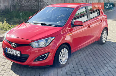 Хэтчбек Hyundai i20 2014 в 