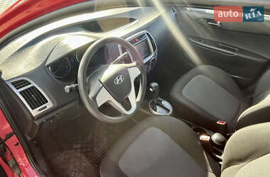 Хэтчбек Hyundai i20 2014 в 