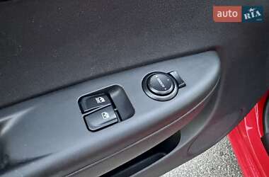 Хэтчбек Hyundai i20 2014 в 