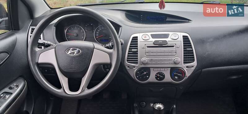 Хетчбек Hyundai i20 2011 в Звягелі