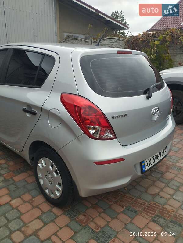 Хетчбек Hyundai i20 2012 в Харкові