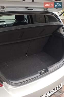 Хетчбек Hyundai i20 2012 в  фото 7 Хетчбек Hyundai i20 2012 в