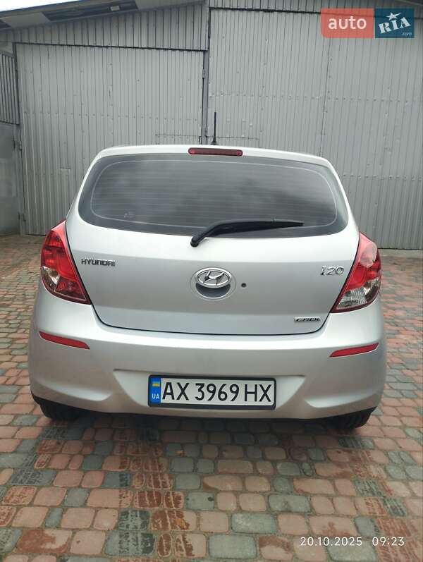 Хетчбек Hyundai i20 2012 в Харкові