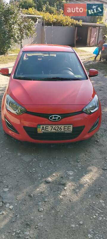 Хэтчбек Hyundai i20 2014 в Днепре фото 4 Хэтчбек Hyundai i20 2014 в Днепре