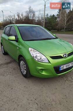Хэтчбек Hyundai i20 2011 в Кривом Роге