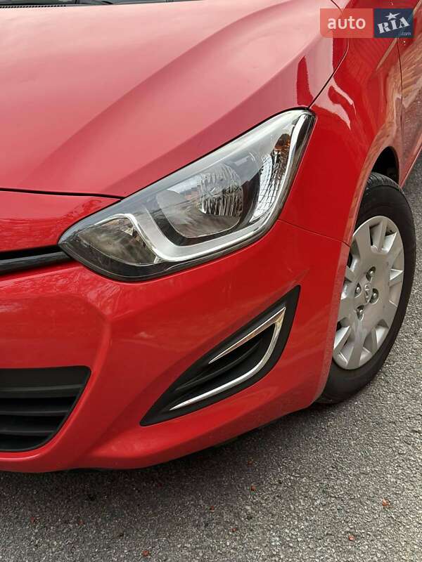Хэтчбек Hyundai i20 2014 в Киеве