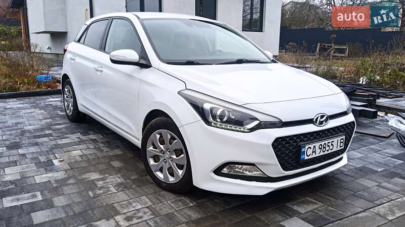 Хетчбек Hyundai i20 2016 в Хмельницькому фото 11 Хетчбек Hyundai i20 2016 в Хмельницькому