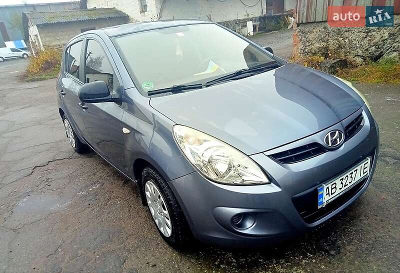 Хетчбек Hyundai i20 2009 в Вінниці фото 2 Хетчбек Hyundai i20 2009 в Вінниці