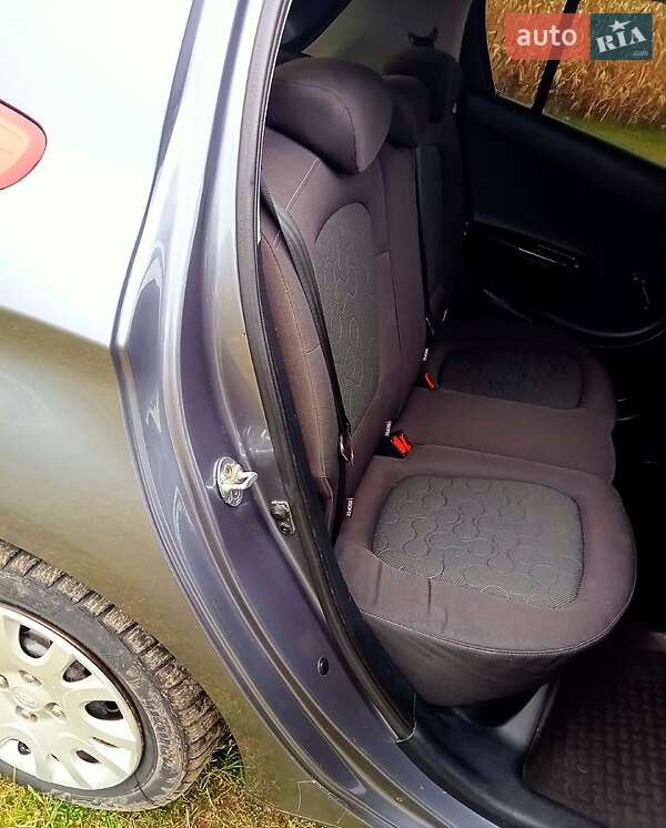 Хетчбек Hyundai i20 2009 в Вінниці фото 8 Хетчбек Hyundai i20 2009 в Вінниці