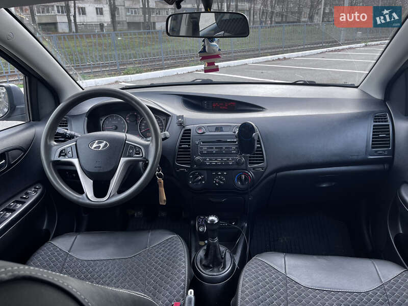 Хетчбек Hyundai i20 2008 в Харкові
