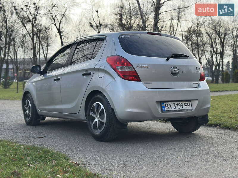 Хетчбек Hyundai i20 2011 в Хмельницькому фото 11 Хетчбек Hyundai i20 2011 в Хмельницькому