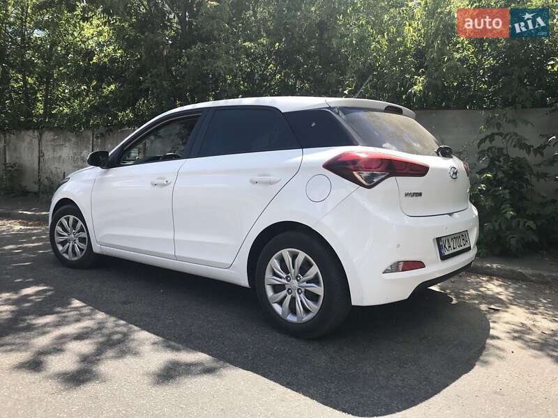 Хетчбек Hyundai i20 2014 в Києві