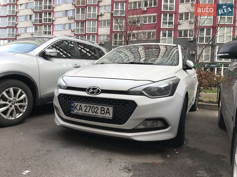 Хетчбек Hyundai i20 2014 в Києві