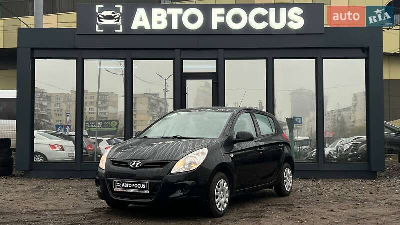 Хэтчбек Hyundai i20 2010 в Киеве фото 4 Хэтчбек Hyundai i20 2010 в Киеве