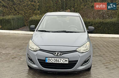 Хетчбек Hyundai i20 2014 в Волочиську