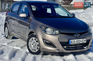 Хетчбек Hyundai i20 2012 в Житомирі