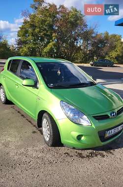 Хэтчбек Hyundai i20 2011 в Киеве