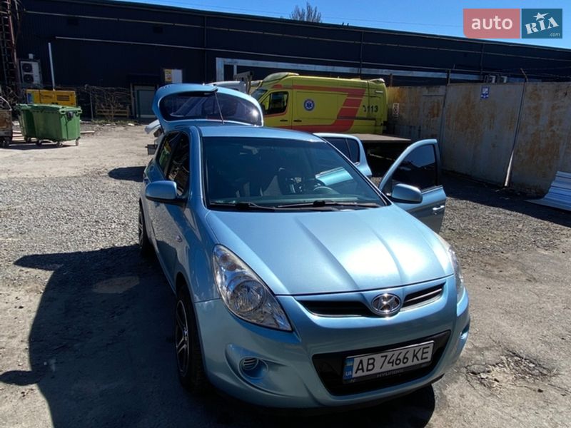 Хетчбек Hyundai i20 2010 в Вінниці