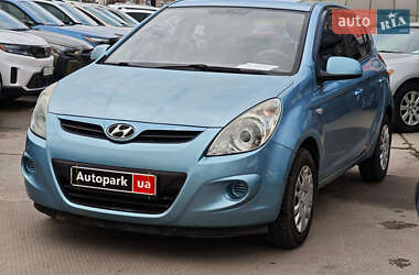 Хэтчбек Hyundai i20 2011 в Харькове